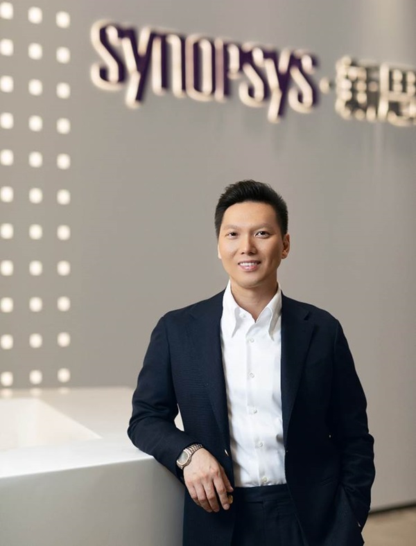 总编对话丨新思科技葛群：我们不仅是EDA公司，还将重构工程设计