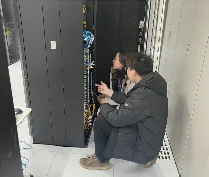 刷新记录！中国联通完成现网800G超1400km传输验证